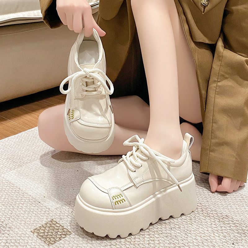 厚底矮子乐松糕小皮鞋女2025春季新款百搭英伦小个子增高8cm单鞋