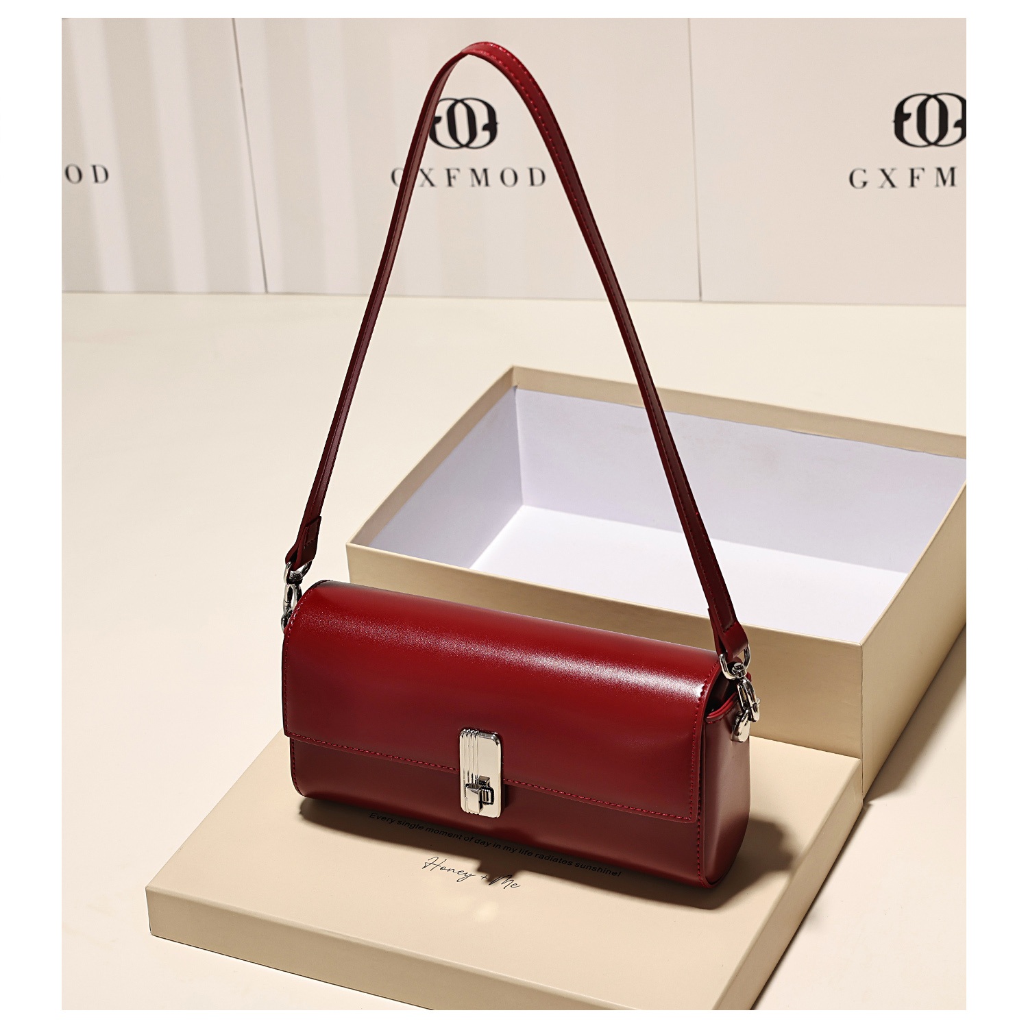 GXFMOD小众品牌高级感酒红色真皮腋下包女2025新款时尚百搭斜挎包