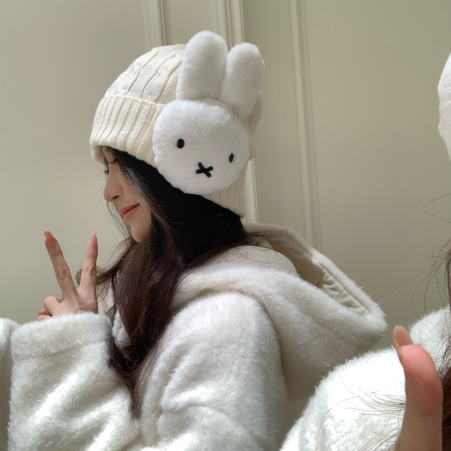 高定版！可爱毛绒米菲兔耳罩冬季防滑保暖护耳防冻骑行捂耳子新款