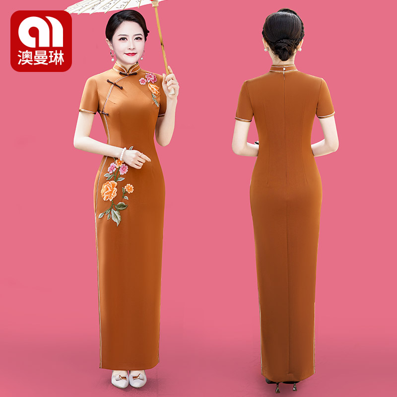 长款改良走秀旗袍2025春夏季新款修身优雅高端开叉绣花表演出服女