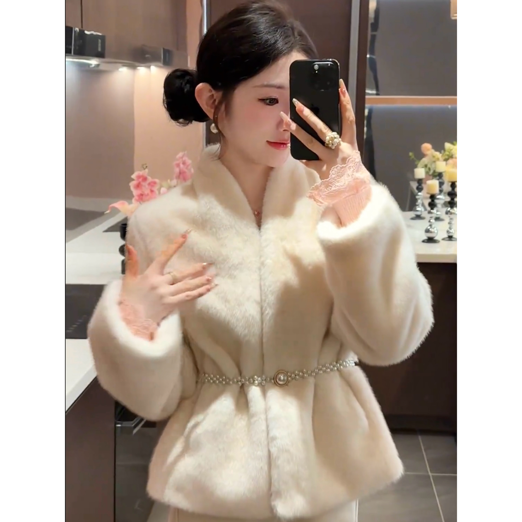 2025秋冬网红爆款小富婆秋冬款环保毛毛外套温柔风气质百搭高级感