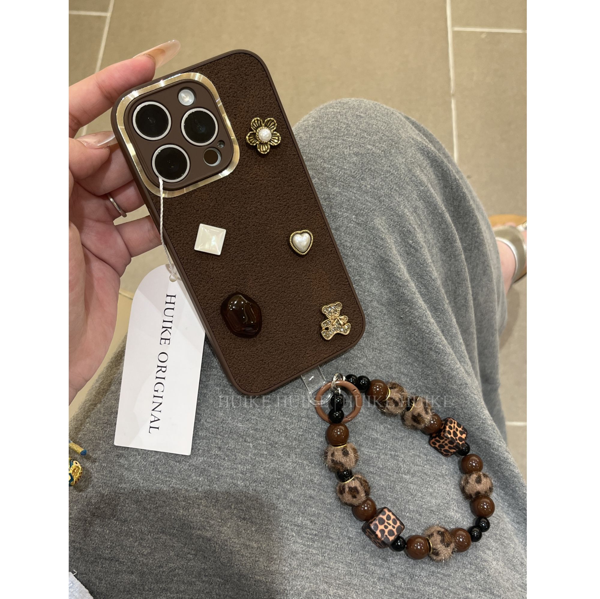 秋冬ins皮纹咖色创意适用苹果17手机壳iphone16/15/14/13promax