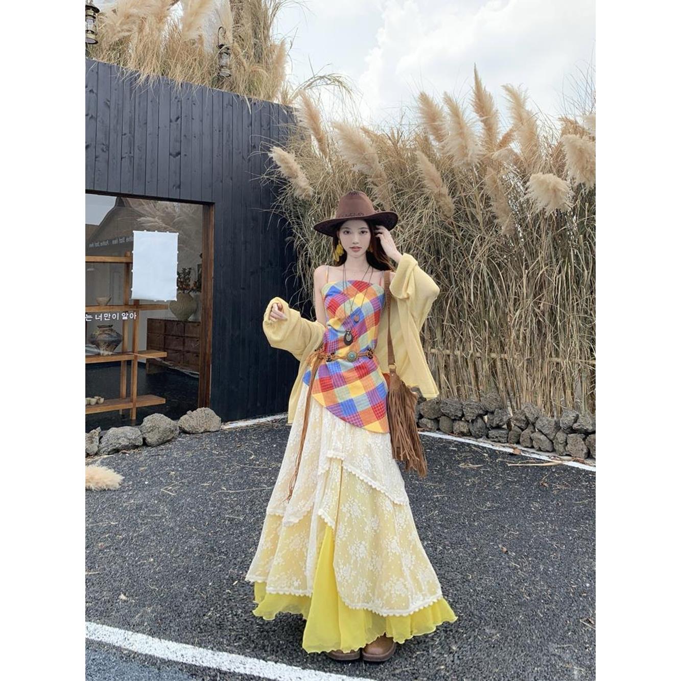 波西米亚度假风穿搭格子吊带叠穿蕾丝半身裙2025秋季新款套装女潮