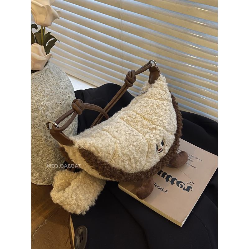 独特小众设计毛茸茸包包女2025新款百搭斜挎毛毛包精致超火饺子包
