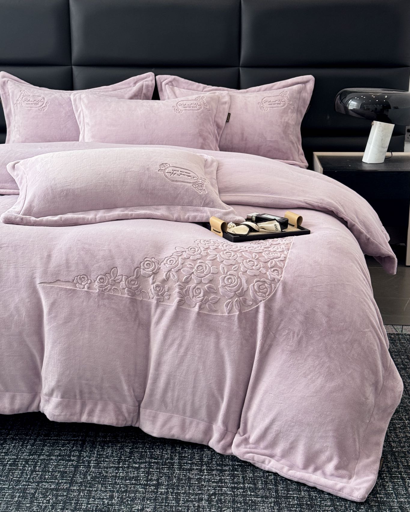 25年新款云亨绒冬季加厚保暖绣花床品四件套绒中贵族