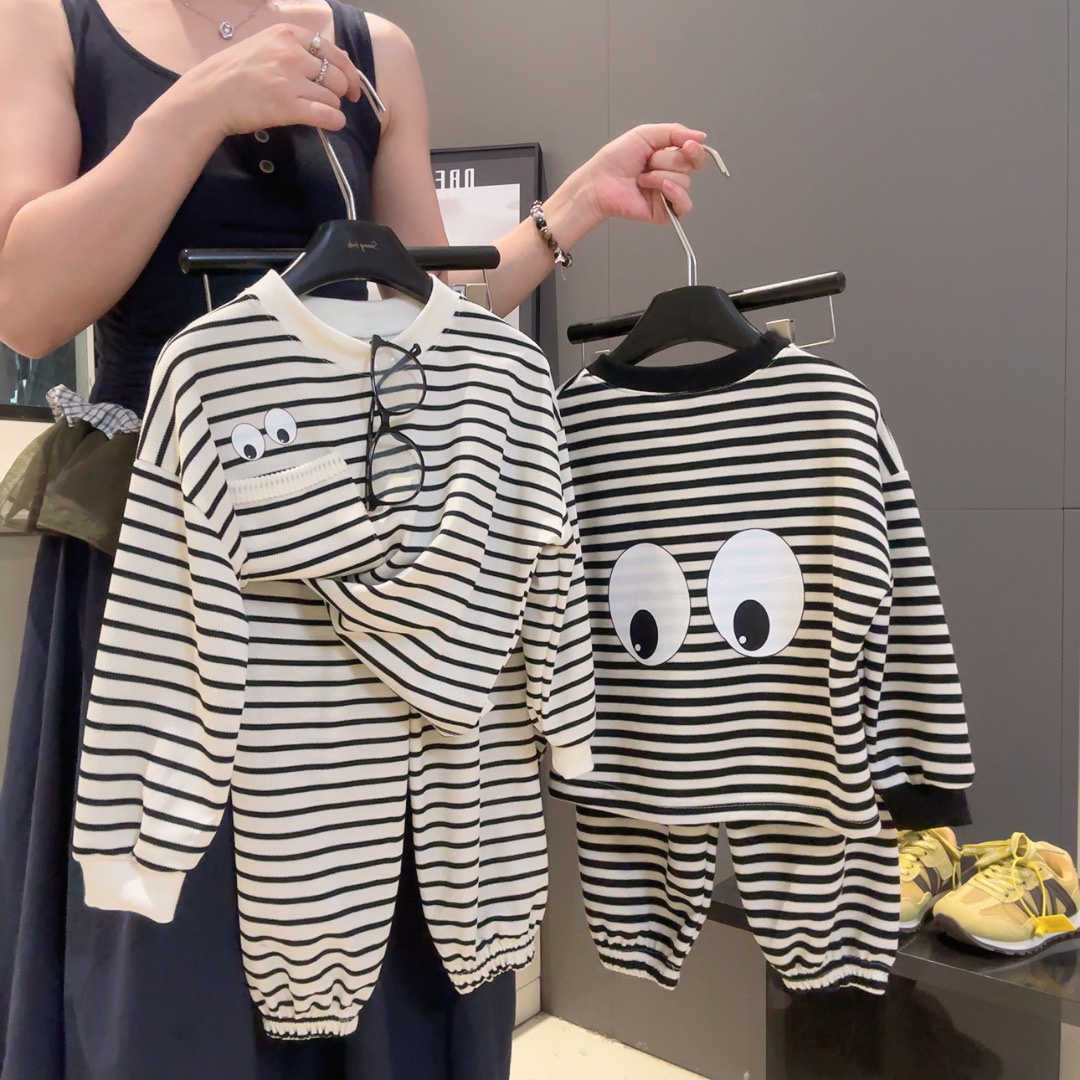 儿童春秋新款条纹套装宝宝韩版休闲洋气两件套长袖男女童秋款卫衣