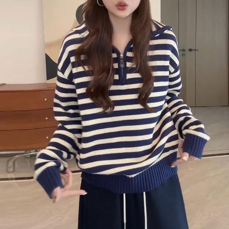 蓝色条纹连帽针织衫女2025秋季新款大码胖MM显瘦打底休闲长袖上衣