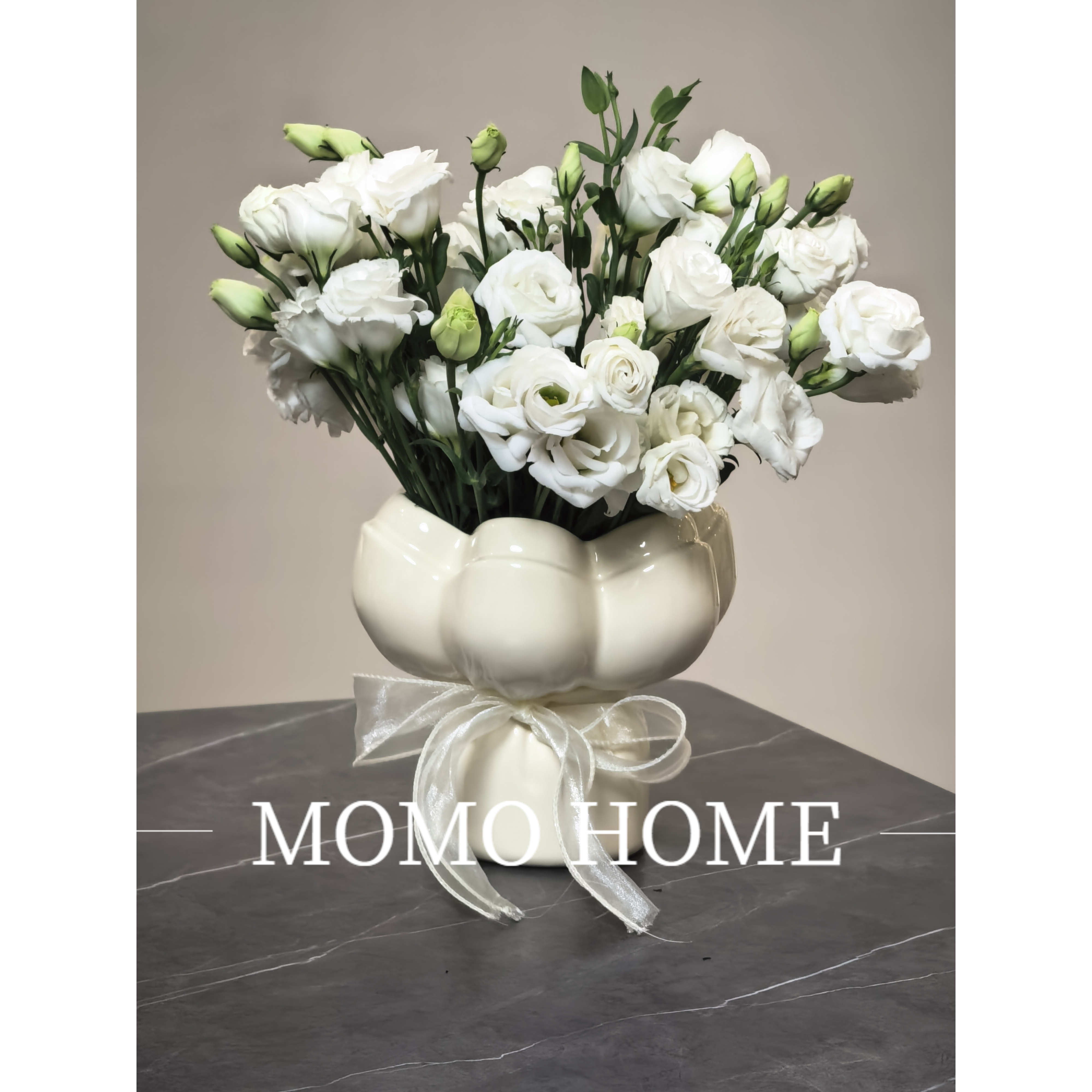 MOMO创意抱抱花束陶瓷花瓶插花高级感鲜花手捧花花瓶新婚礼物摆件