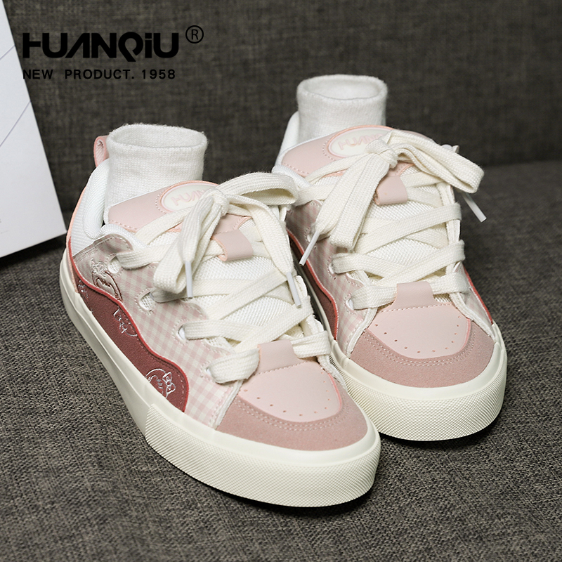 环球厚底小白鞋女2025冬季新款透气时尚百搭鞋子女学生设计面包鞋