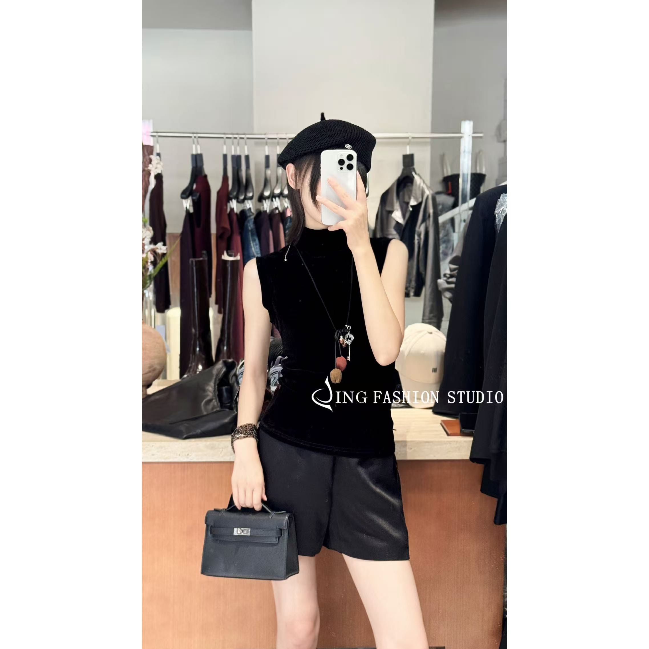 JING《万人迷丝绒背心》2025666纯色无袖T恤舒适百搭高领背心上衣女