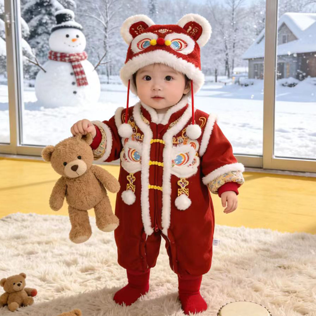 2026款婴儿冬季连体衣男女宝宝红色喜庆新年服带帽可爱衣服外出服