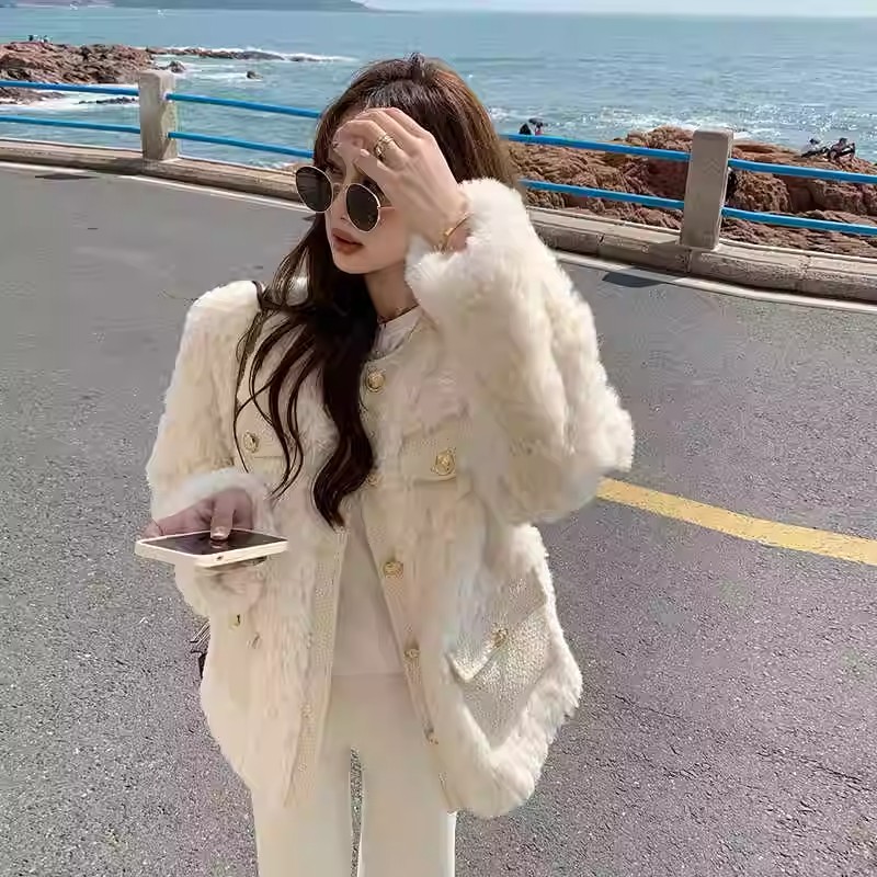 小香风加厚宽松短款毛绒外套女秋冬季高级感气质名媛仿羊羔毛上衣