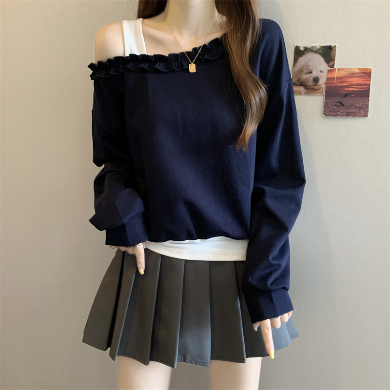 早秋2025新款别致木耳边假两件斜肩长袖卫衣大码女装胖mm遮肚上衣