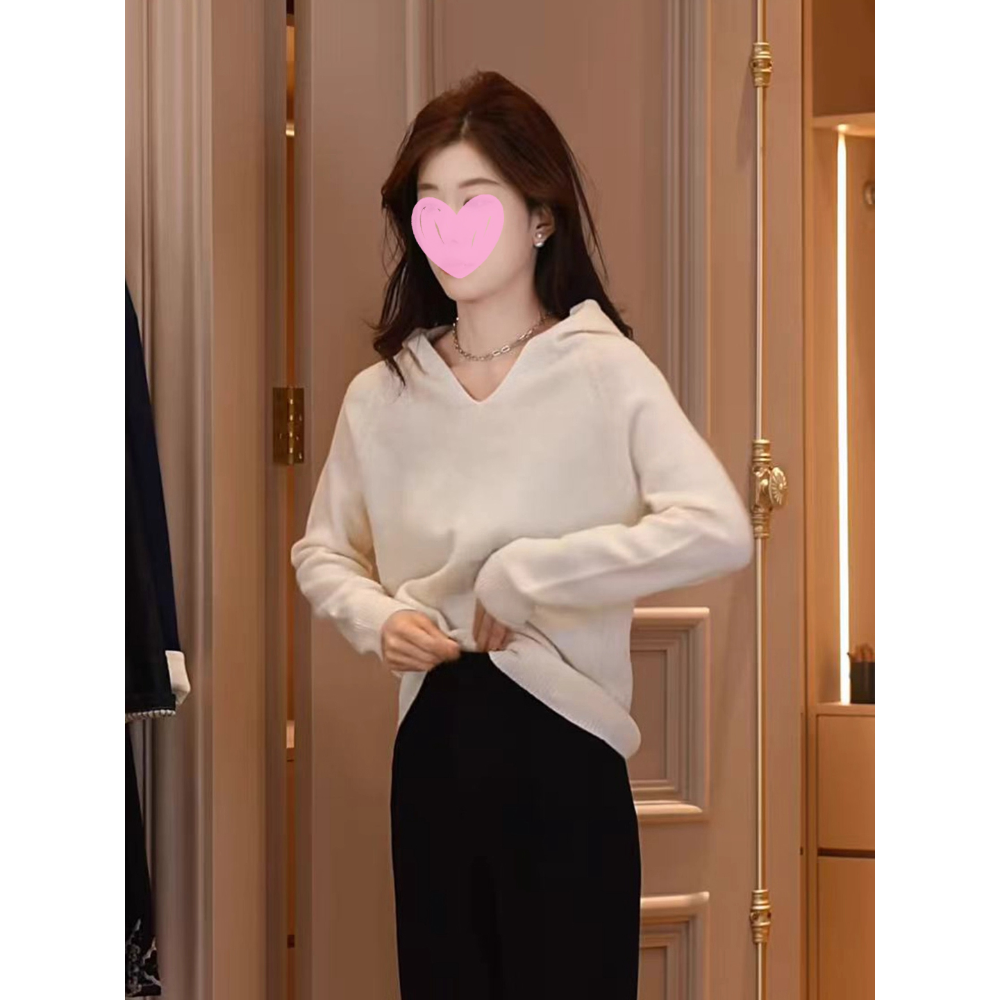 多娜同款女装慵懒风白色温柔软糯糯针织衫女秋季法式气质连帽毛衣