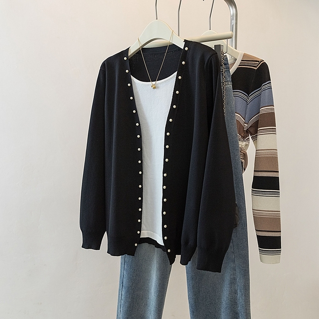 大码今年流行假两件宽松针织开衫春季新款胖mm显瘦遮肉设计感上衣