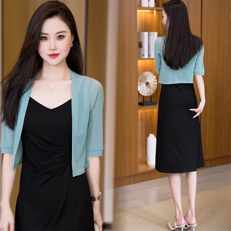 防晒冰丝开衫女薄款披肩配吊带长裙子的小外搭防晒罩衫洋气短外套