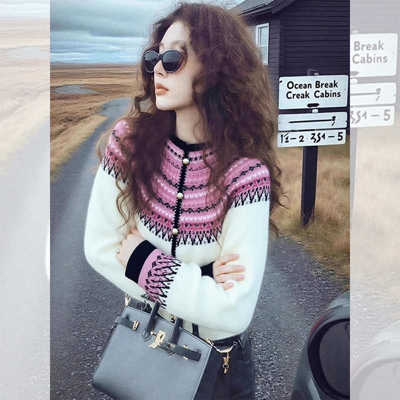 2025网红女炸街毛衣外穿新款白色费尔岛针织开衫上衣外套韩系秋冬