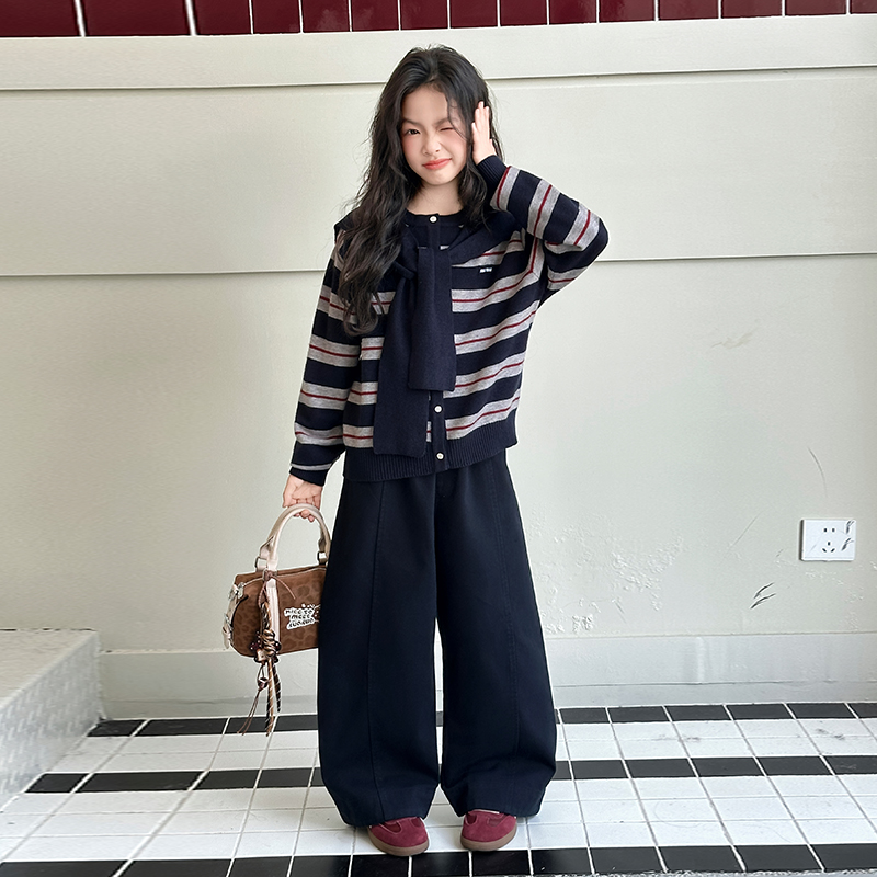 女童春秋款韩版休闲条纹毛衣开衫套装中大童洋气时髦外套儿童秋装