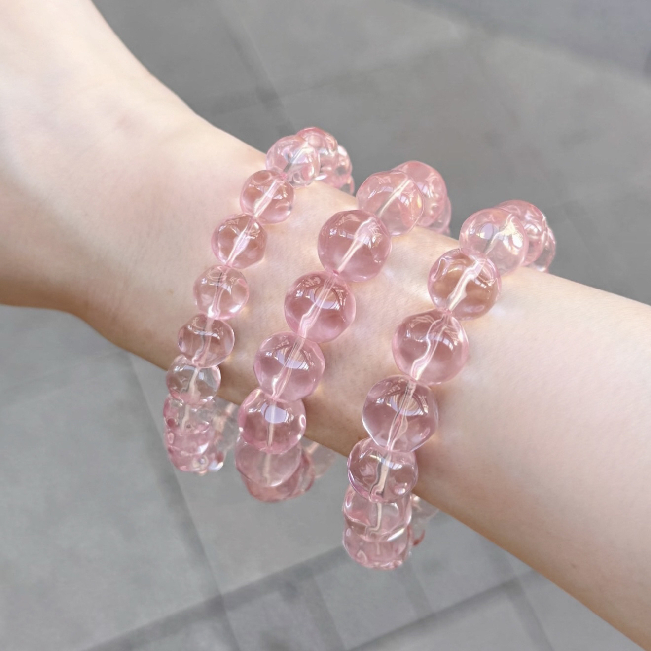 天然粉水晶菠萝珠手串招桃花方块水晶手链女正品新中式散珠送礼物