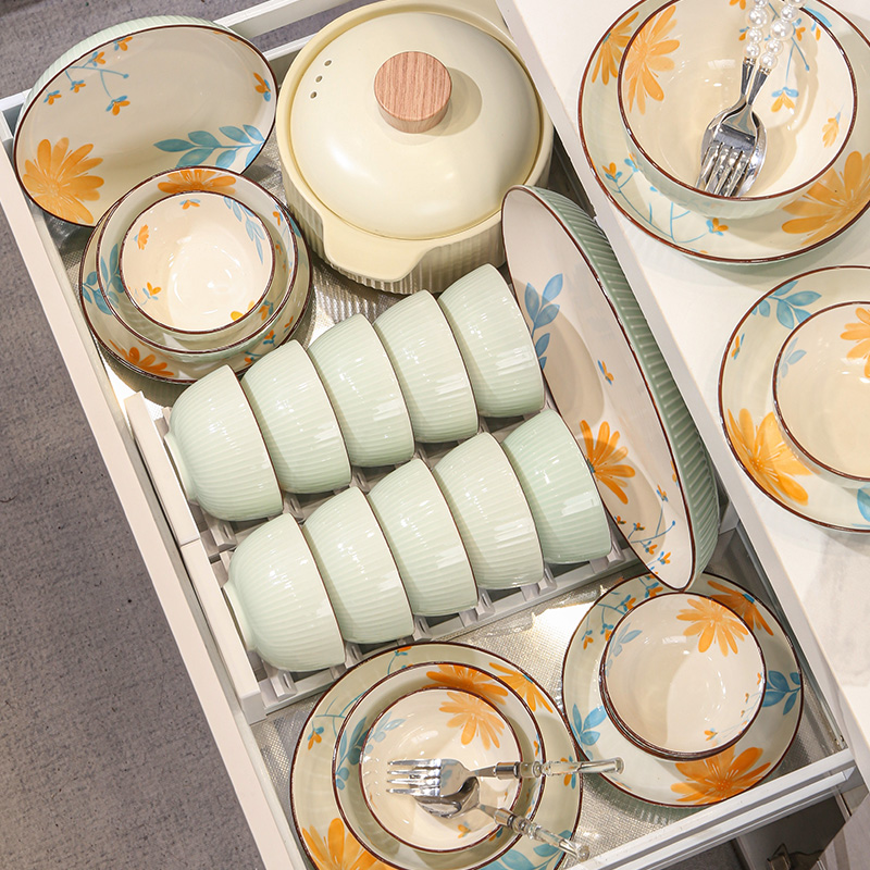 2025新款轻奢陶瓷餐具整套家庭用碗盘套装高级感乔迁新婚礼物春熙