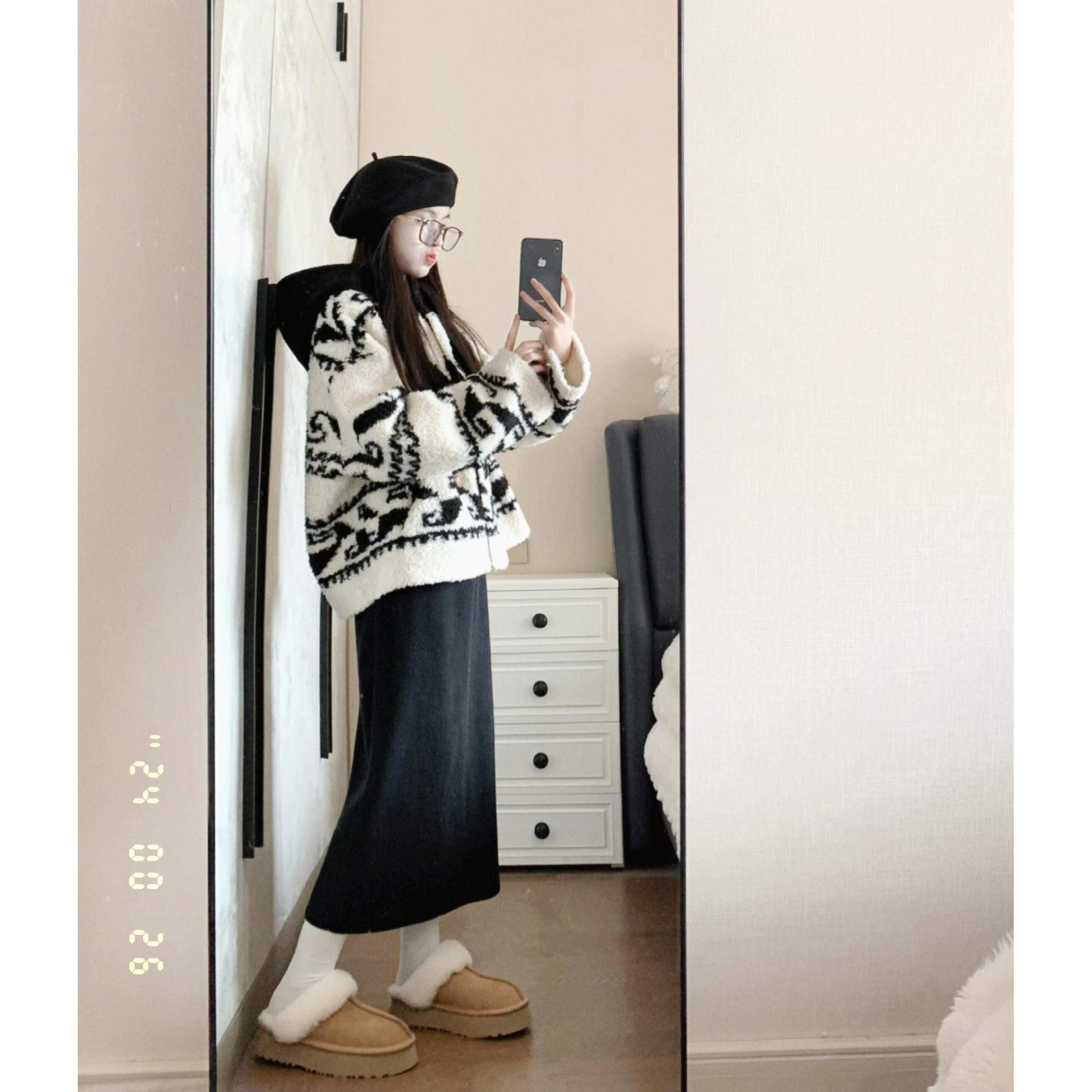 秋冬一整套女装2025新款韩版高级感连帽保暖毛绒外套半身裙两件套