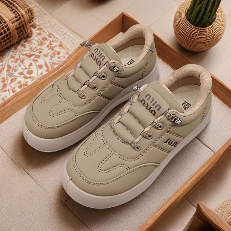 四季通用增高板鞋休闲板鞋防滑百搭北京布鞋小白鞋女休闲软底鞋