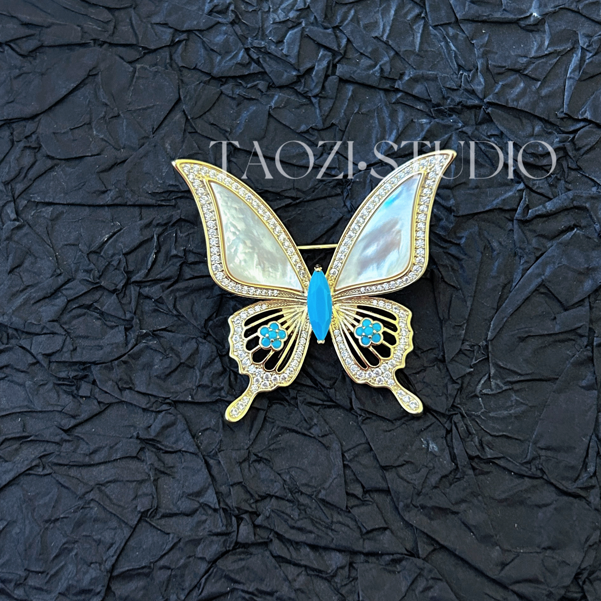 铜合金贝壳胸针 气质轻奢款百搭胸针贝壳蝴蝶胸针