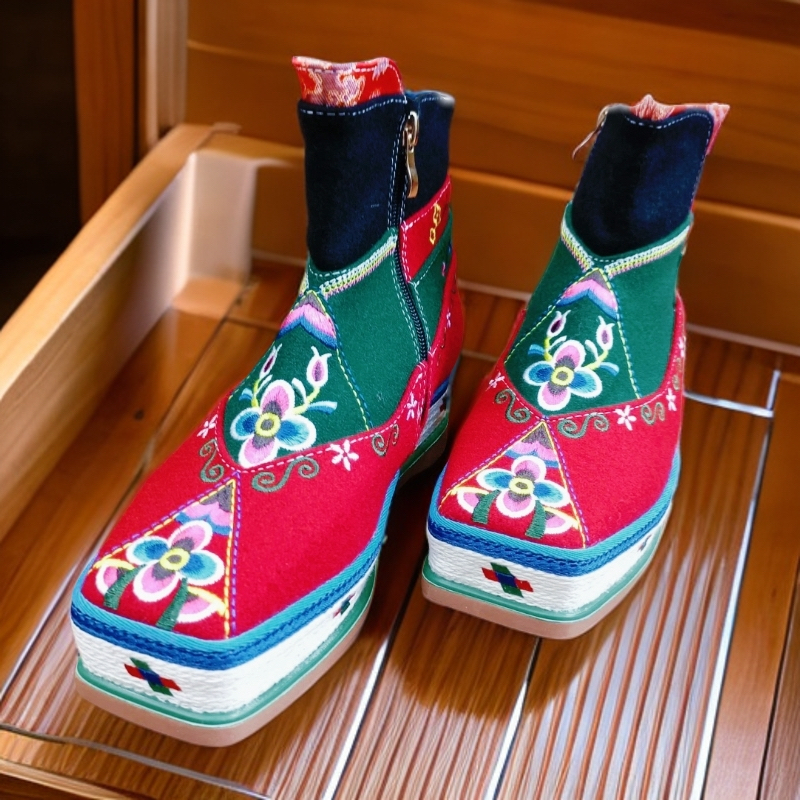 藏式绣花鞋松巴拉姆藏靴藏族跳舞鞋搭配藏装青海西藏甘孜包邮厚底