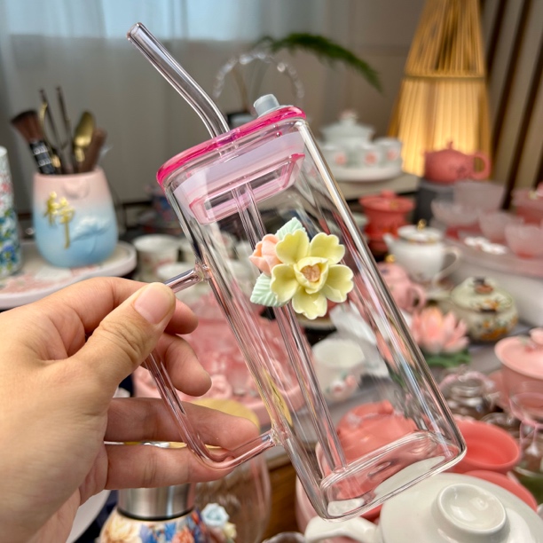 【直播专享】高硼硅玻璃吸管杯水杯带盖手工捏花创意大容量把手杯子