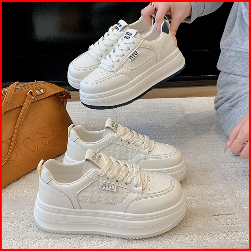 爆款厚底小白鞋女加绒2025年秋冬新款时尚百搭休闲运动鞋学生板鞋