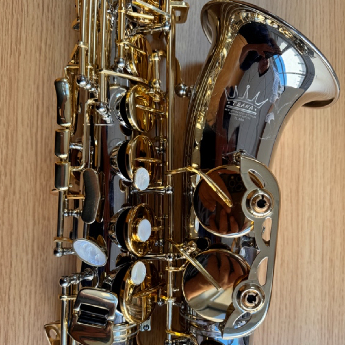 TEANA 降E中音萨克斯镀镍金键演奏级
