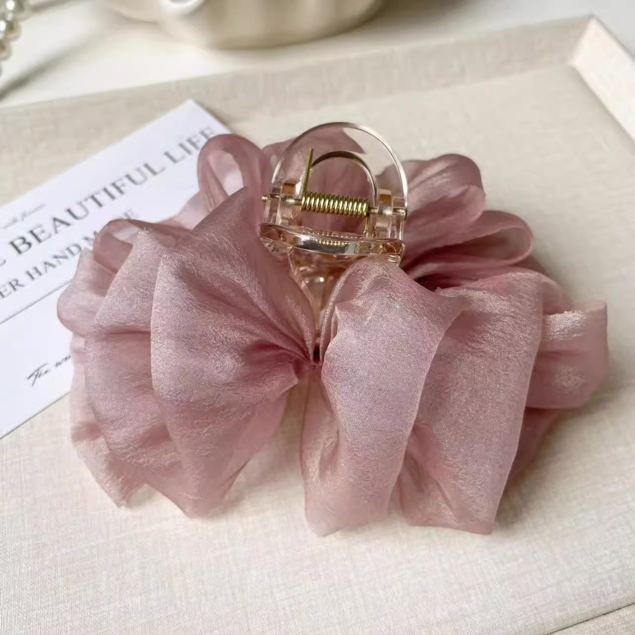 2025新款头饰绢纱云朵泡泡抓夹气质盘发鲨鱼夹简约时尚发夹女发饰