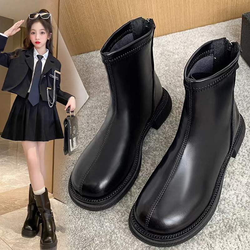 女童马丁靴2025秋冬新款洋气儿童短靴中大童加绒靴子软底公主单靴