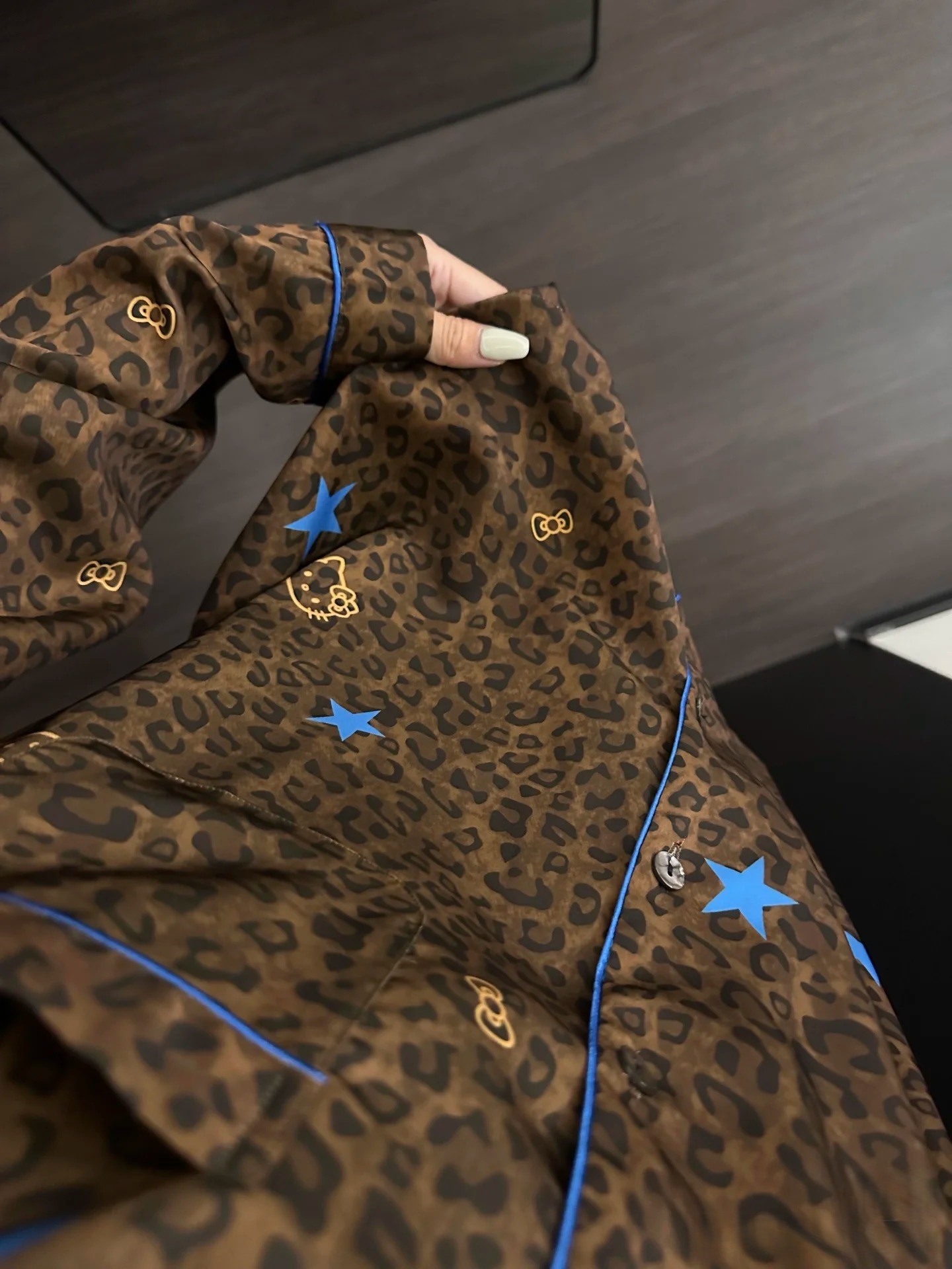 复古豹纹凯蒂猫印花睡衣女春秋新款美拉德长袖网红宽松家居服套装