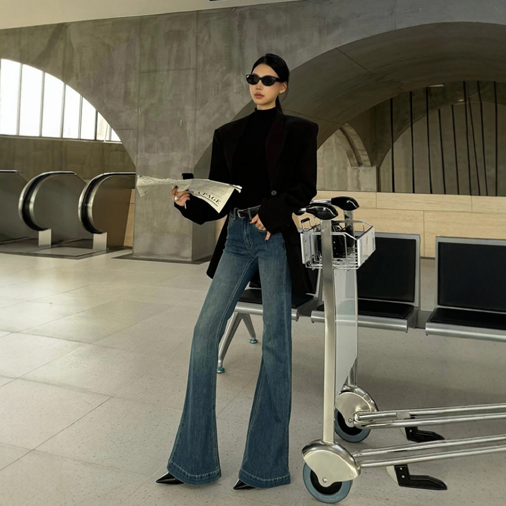 美式复古水洗做旧修身显瘦微喇牛仔裤女秋季直筒显瘦马蹄喇叭裤子