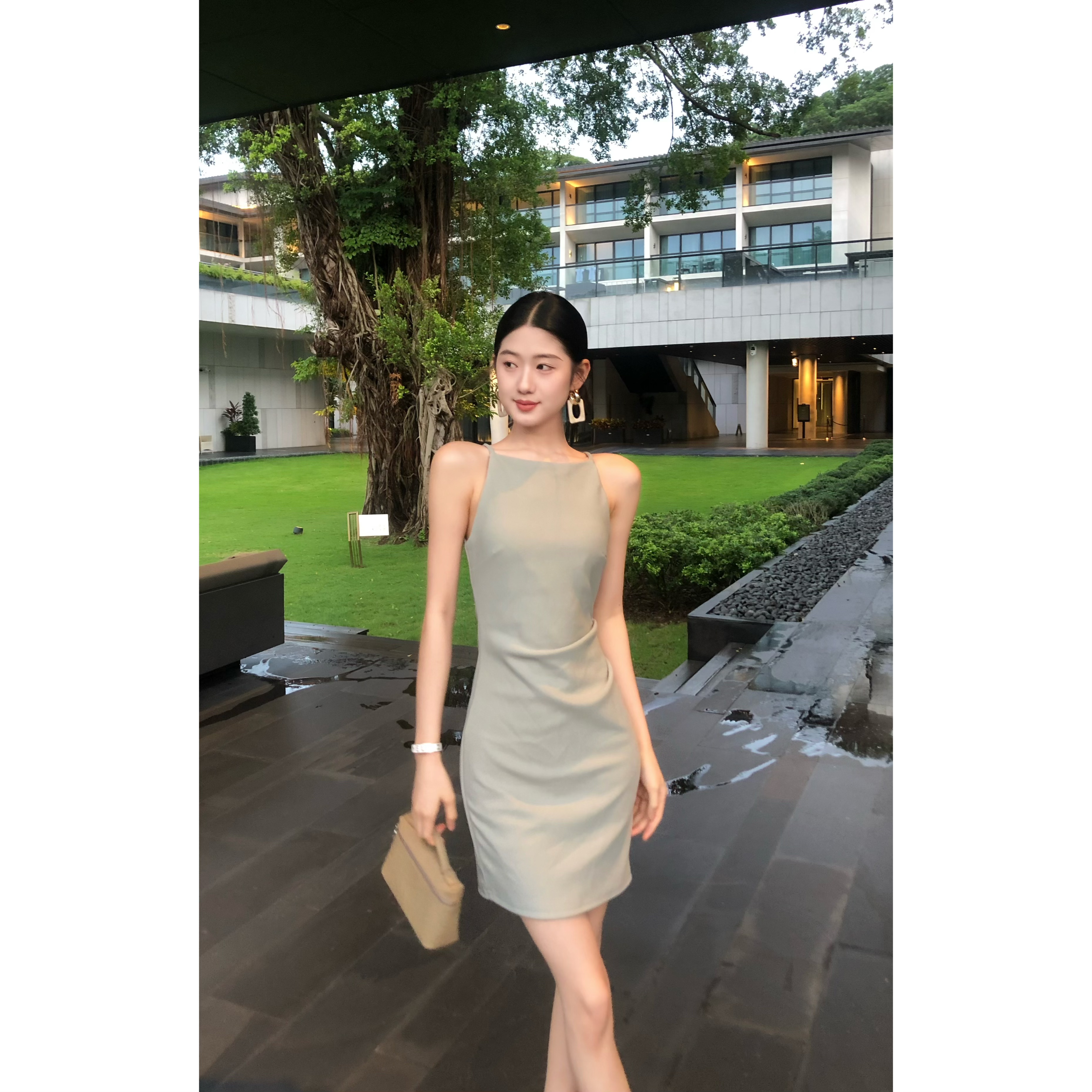 【温雅名伶】气质肯豆裙5.0弹力包身立裁一字领长款温柔连衣裙女