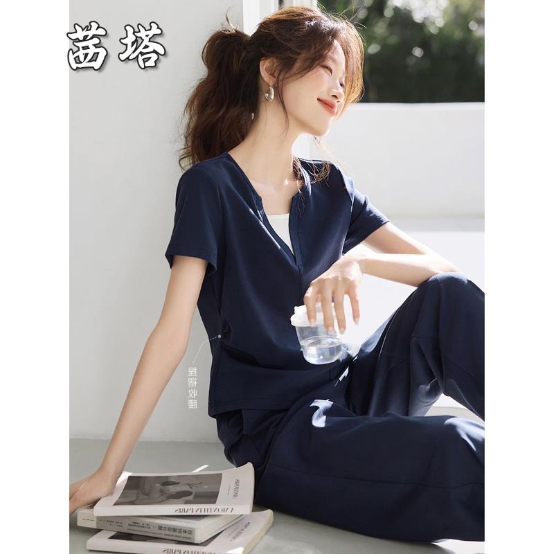 时尚撞色拼接T恤休闲裤套装2025夏新款设计感运动风时尚百搭套装