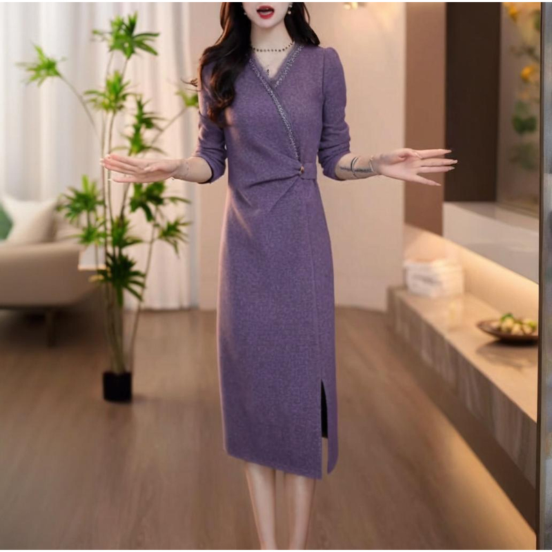 2025秋冬新款优雅洋气加厚连衣裙女女士时尚收腰显瘦减龄中长裙子
