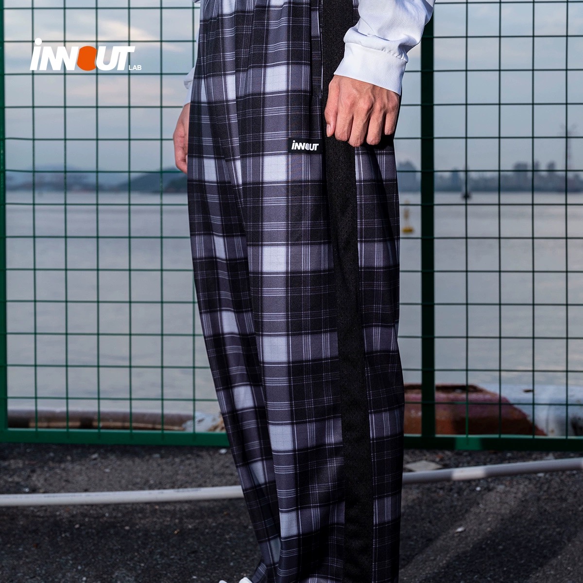 INNOUT格纹松紧格子慵懒风休闲运动秋复古针织棉直筒感宽松长裤男