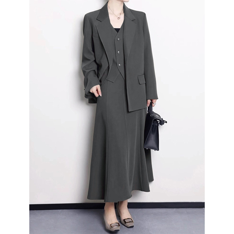 高级感大码秋装新款韩系女假两件气质休闲西装半身裙两件套装胖mm