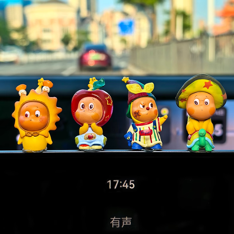 可爱星车载中控台摆件女生车内饰品人汽车屏幕装饰治愈系摆件