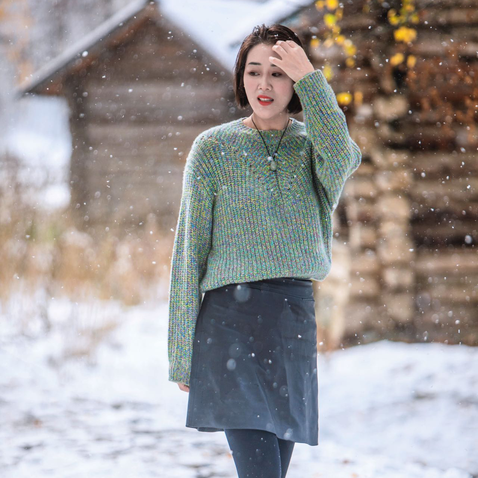 火桐hooton 浮翠流丹 7股花纱山羊绒圆领套头衫85669