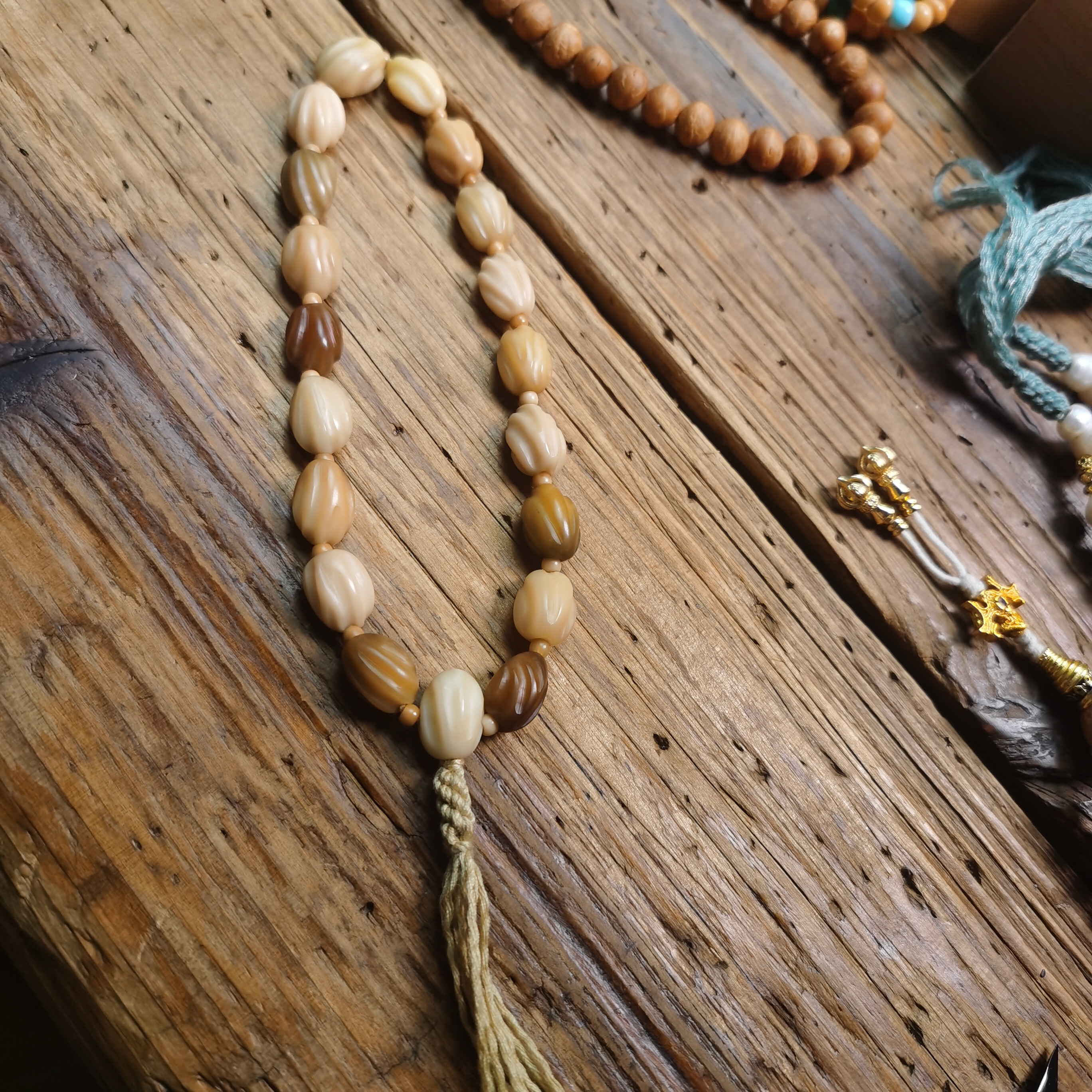 文玩龙脊菩提原型手持手串【卡11+mm】