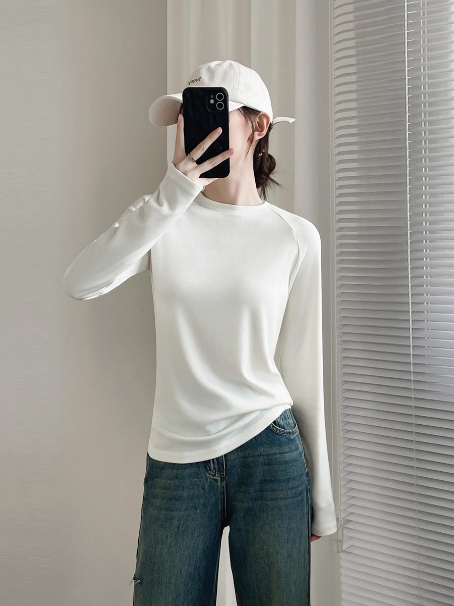 软糯羊毛醋酸天丝长袖T恤女修身显瘦莱赛尔插肩袖圆领打底衫上衣