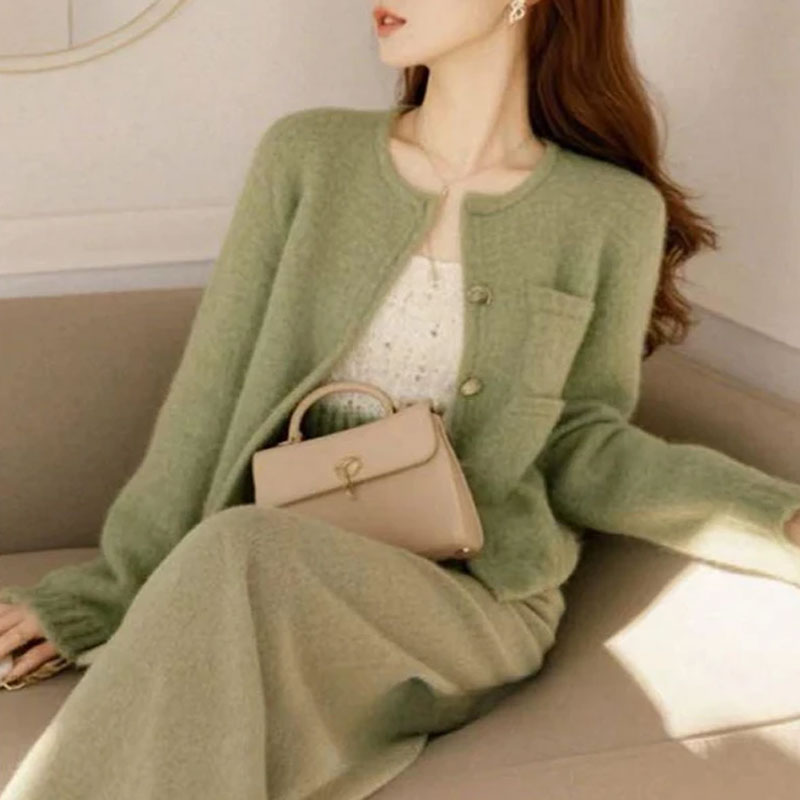 2026秋新款设计感小香风贵气时髦针织外套休闲裤显瘦氛围感两件套