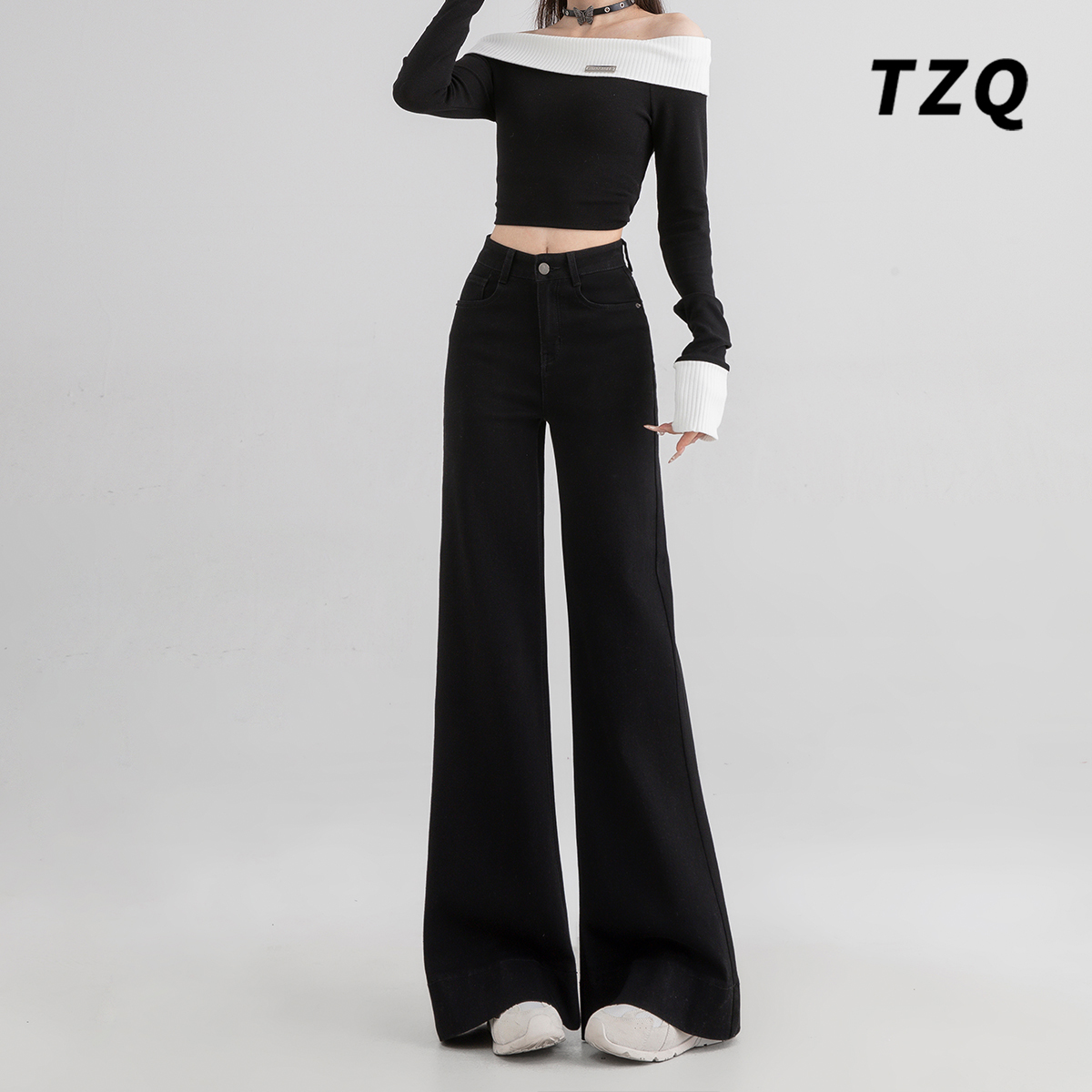 黑色微喇牛仔裤女2025秋季新款加绒高腰显瘦弹力修身不贴腿喇叭裤