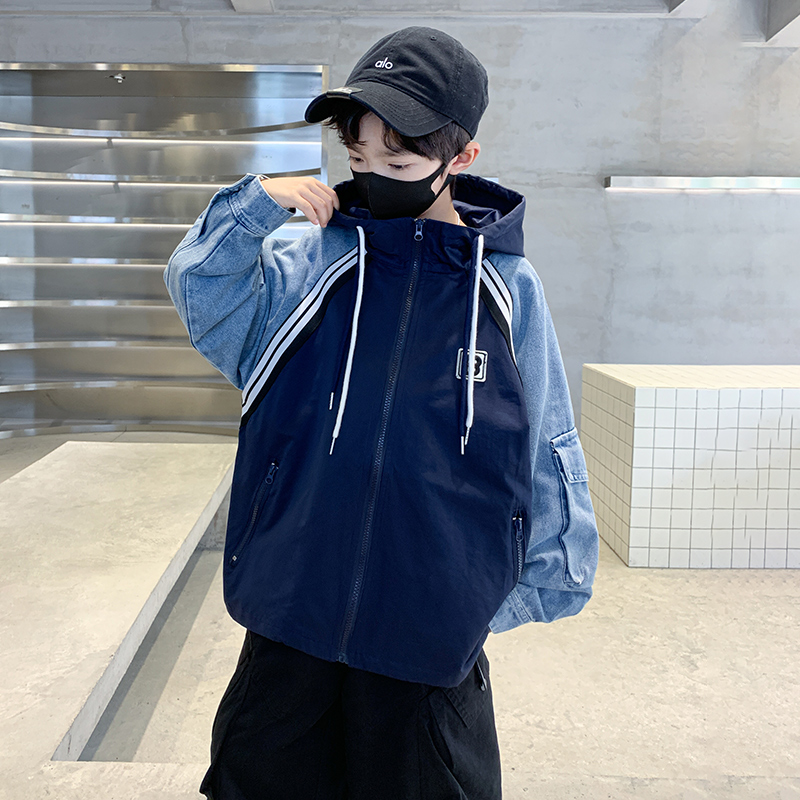 男童牛仔拼接外套春秋款儿童韩版夹克中大童帅气秋装男孩上衣连帽