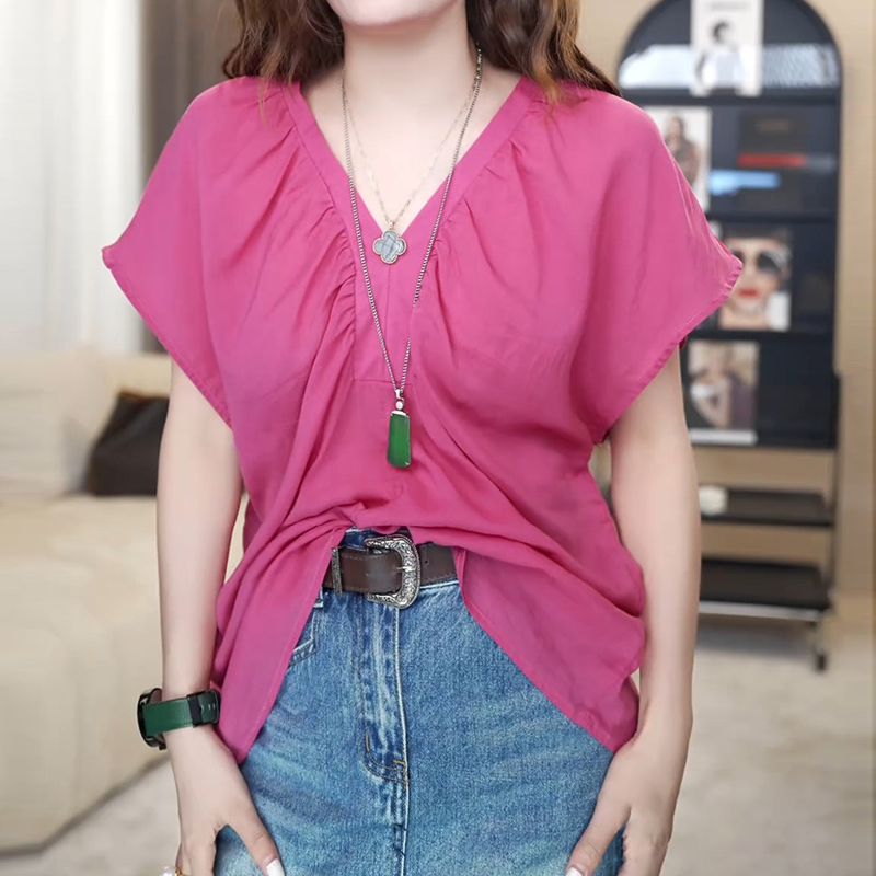 法式洋气褶皱显瘦V领轻薄衬衫女夏季新款宽松遮肉飞飞袖别致小衫