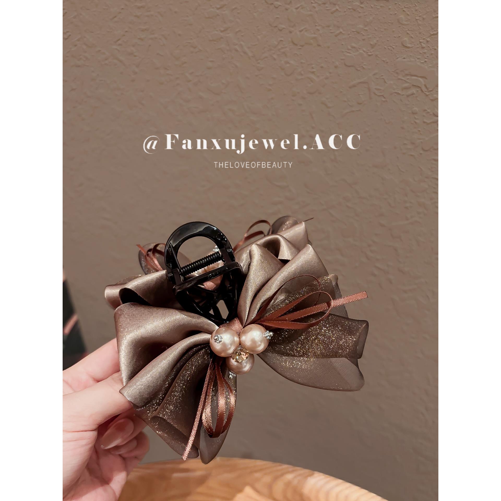 高级感缎面蝴蝶结发夹女发量多大号布艺缠绕盘发抓夹后脑勺鲨鱼夹