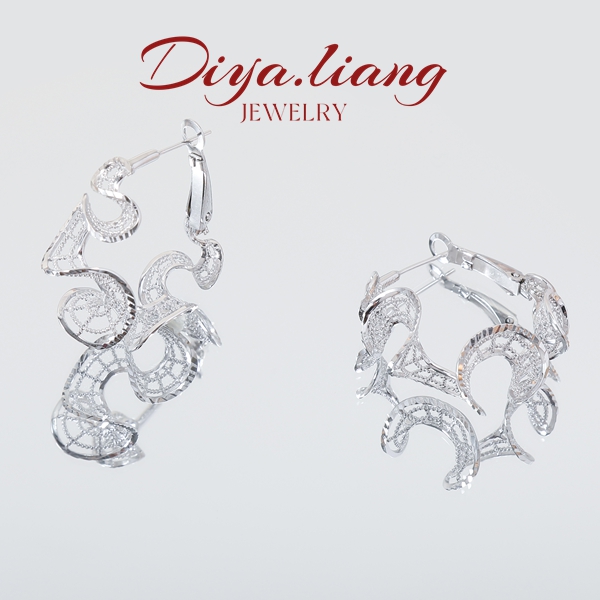 925银耳饰 梁雅帝新品【海棠花大女人】设计款时尚纯银耳饰